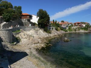 Институциите проверяват морската вода край Созопол след инцидента край Шабла
