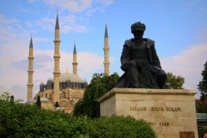 Пътниците от катастрофиралия автобус край Одрин се прибират в България