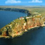 Спасени са 18 моряци от контейнеровоз, поразен край нос Калиакра